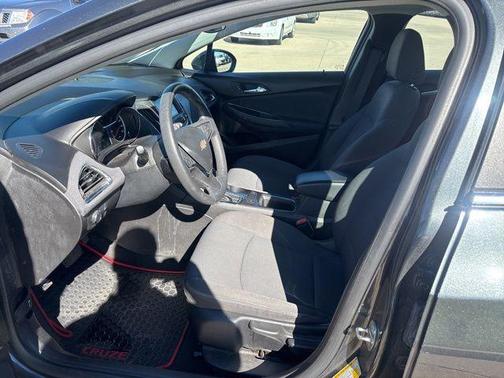 2019 Chevrolet Cruze LT