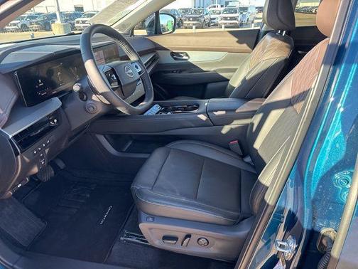 2025 Nissan Murano Platinum