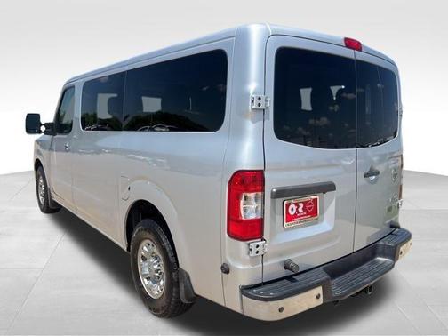2016 Nissan NV Passenger NV3500 HD SL V8