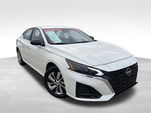 2025 Nissan Altima S