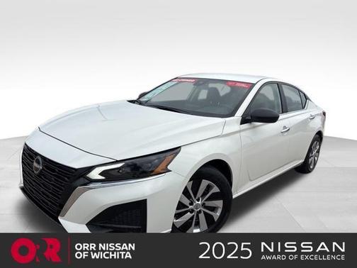 2025 Nissan Altima S