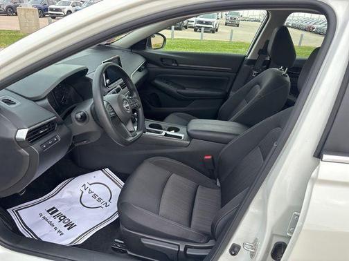 2025 Nissan Altima S