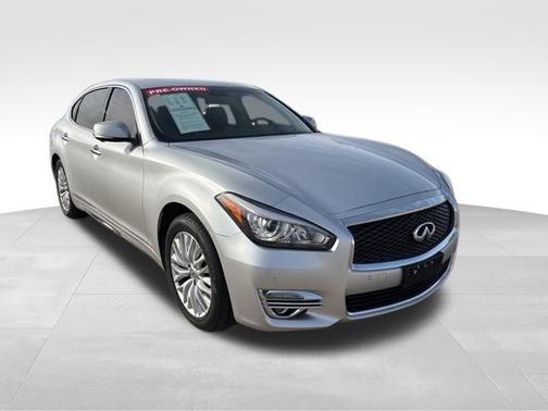 2015 INFINITI Q70L 3.7