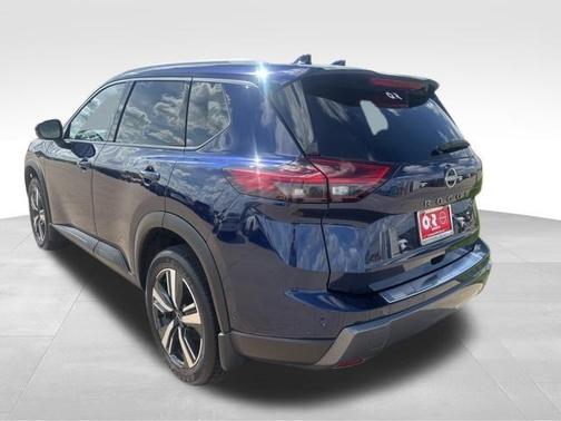 Deep Ocean Blue 2025 Nissan Rogue SL