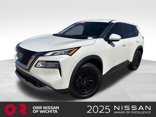 White 2023 Nissan Rogue SV