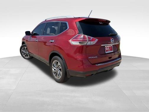 Cayenne Red 2015 Nissan Rogue SL