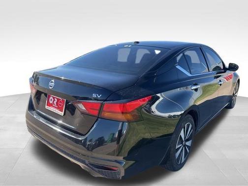 2020 Nissan Altima 2.5 SV