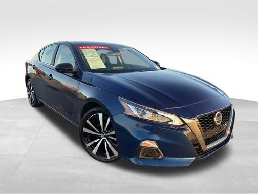 2022 Nissan Altima 2.5 SR