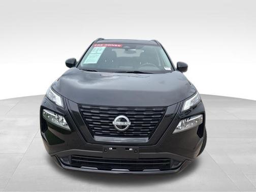 Black 2023 Nissan Rogue SV