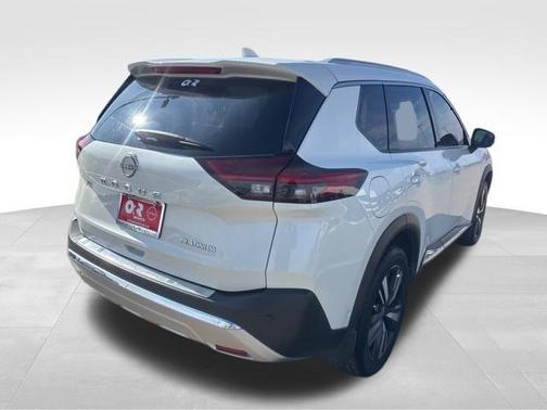 2022 Nissan Rogue Platinum