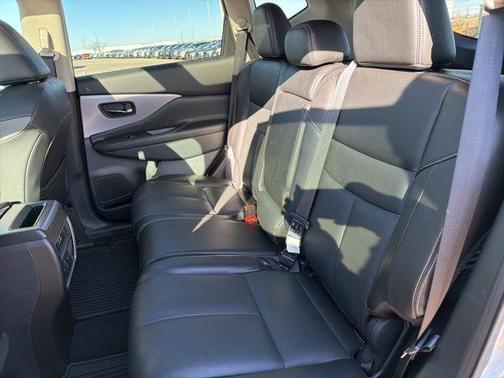 2022 Nissan Murano SL