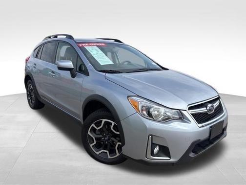Ice Silver Metallic 2016 Subaru Crosstrek 2.0i Premium