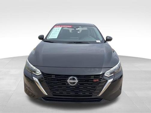 Black 2024 Nissan Sentra SR