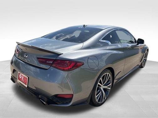 2018 INFINITI Q60 3.0t LUXE