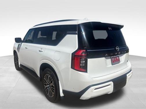 2025 Nissan Armada SL