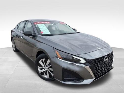 2025 Nissan Altima S