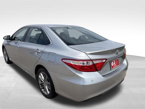 Celestial Silver Metallic 2015 Toyota Camry SE