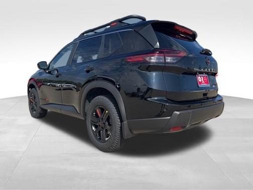 Super Black 2026 Nissan Rogue Rock Creek