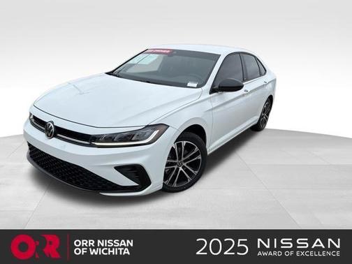 Pure White 2025 Volkswagen Jetta 1.5T Sport