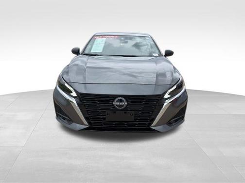 Gun Metallic 2025 Nissan Altima S