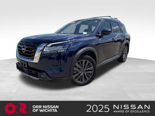 Deep Ocean Blue 2023 Nissan Pathfinder SL