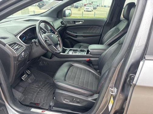 2021 Ford Edge ST Line
