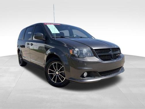 Granite Crystal Clearcoat Metallic 2019 Dodge Grand Caravan SE