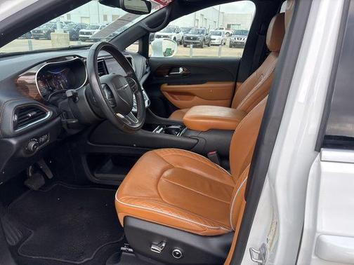 2022 Chrysler Pacifica Pinnacle