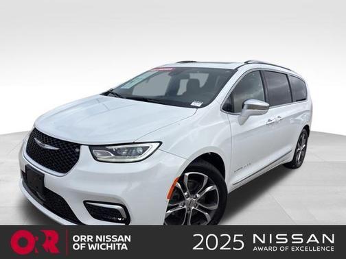 2022 Chrysler Pacifica Pinnacle