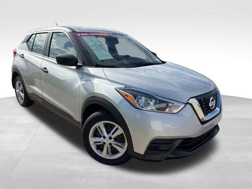 2020 Nissan Kicks S