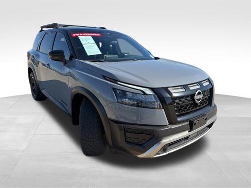 2t Gry Blk Roof 2024 Nissan Pathfinder Rock Creek
