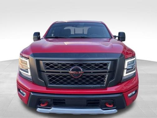 2024 Nissan Titan PRO-4X