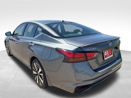 2021 Nissan Altima 2.5 SL