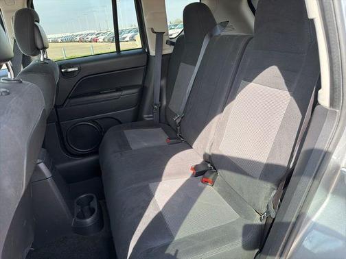 Billet Silver Metallic Clearcoat 2014 Jeep Compass Sport