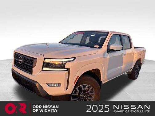 2024 Nissan Frontier SL