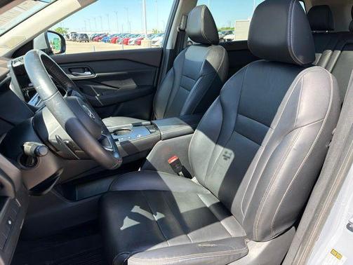 Boulder Gray Pearl 2023 Nissan Rogue SL