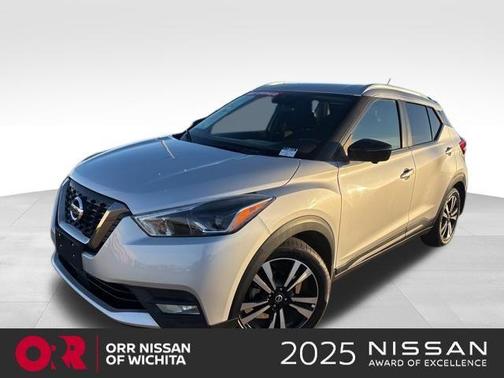 2020 Nissan Kicks SR