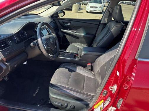 2017 Toyota Camry XLE