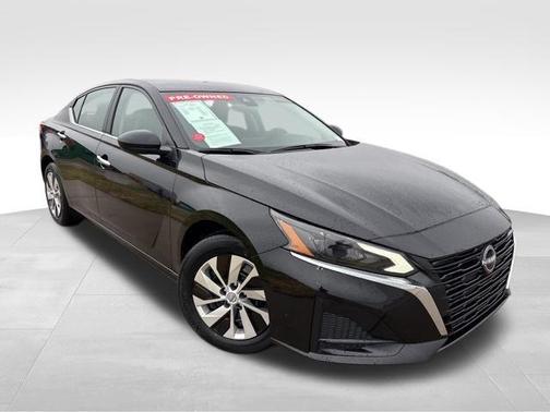 2025 Nissan Altima S