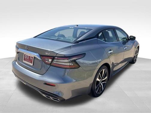 2023 Nissan Maxima SV
