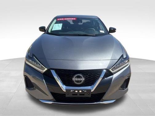 2023 Nissan Maxima SV