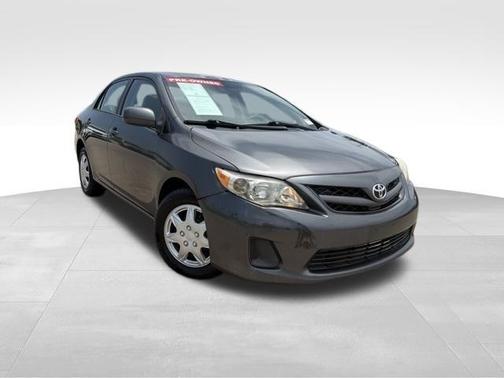 Magnetic Gray Metallic 2011 Toyota Corolla LE