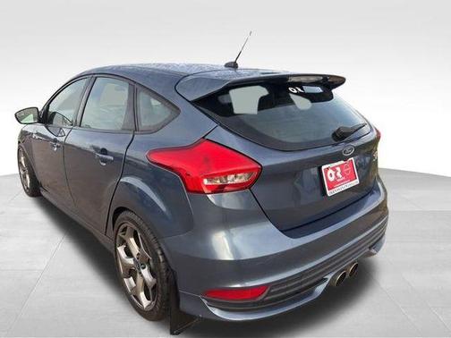 2018 Ford Focus ST Base