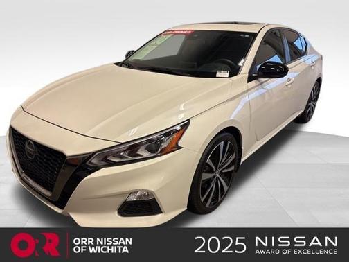2020 Nissan Altima 2.5 SR