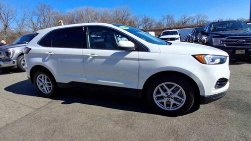 2022 Ford Edge
