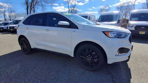 2021 Ford Edge