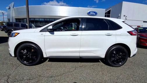 2021 Ford Edge