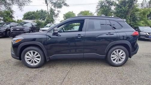 2022 Toyota Corolla Cross LE