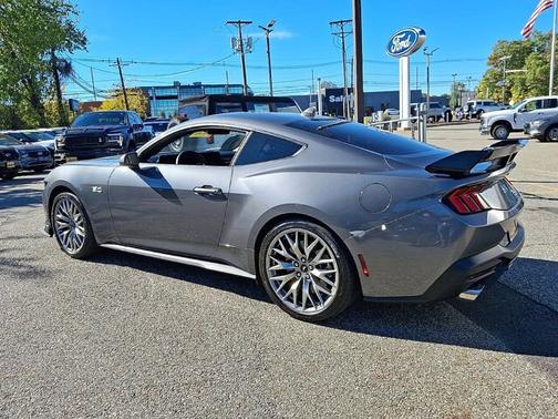 2025 Ford Mustang GT