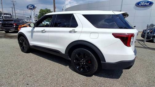 2022 Ford Explorer ST